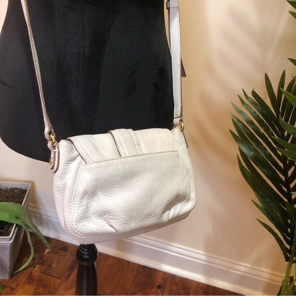 Michael Kors Ivory Gold Buckle Leather Fold Over Medium Crossbody Shoulder Bag - Picture 10 of 12